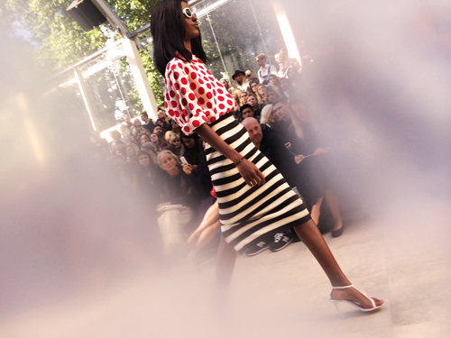 Ambient_image_of_the_Burberry_Prorsum_Womenswear_Spring_Summer_2014_Sho_012