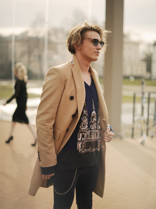 Jamie Campbell Bower wearing Burberry at the Burberry Prorsum Womenswear Autumn_Winter 2014 Show