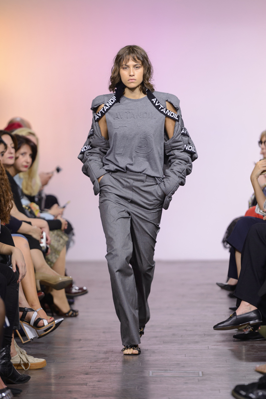 Y/Project Spring 2020 Ready-to-Wear Fashion Show
