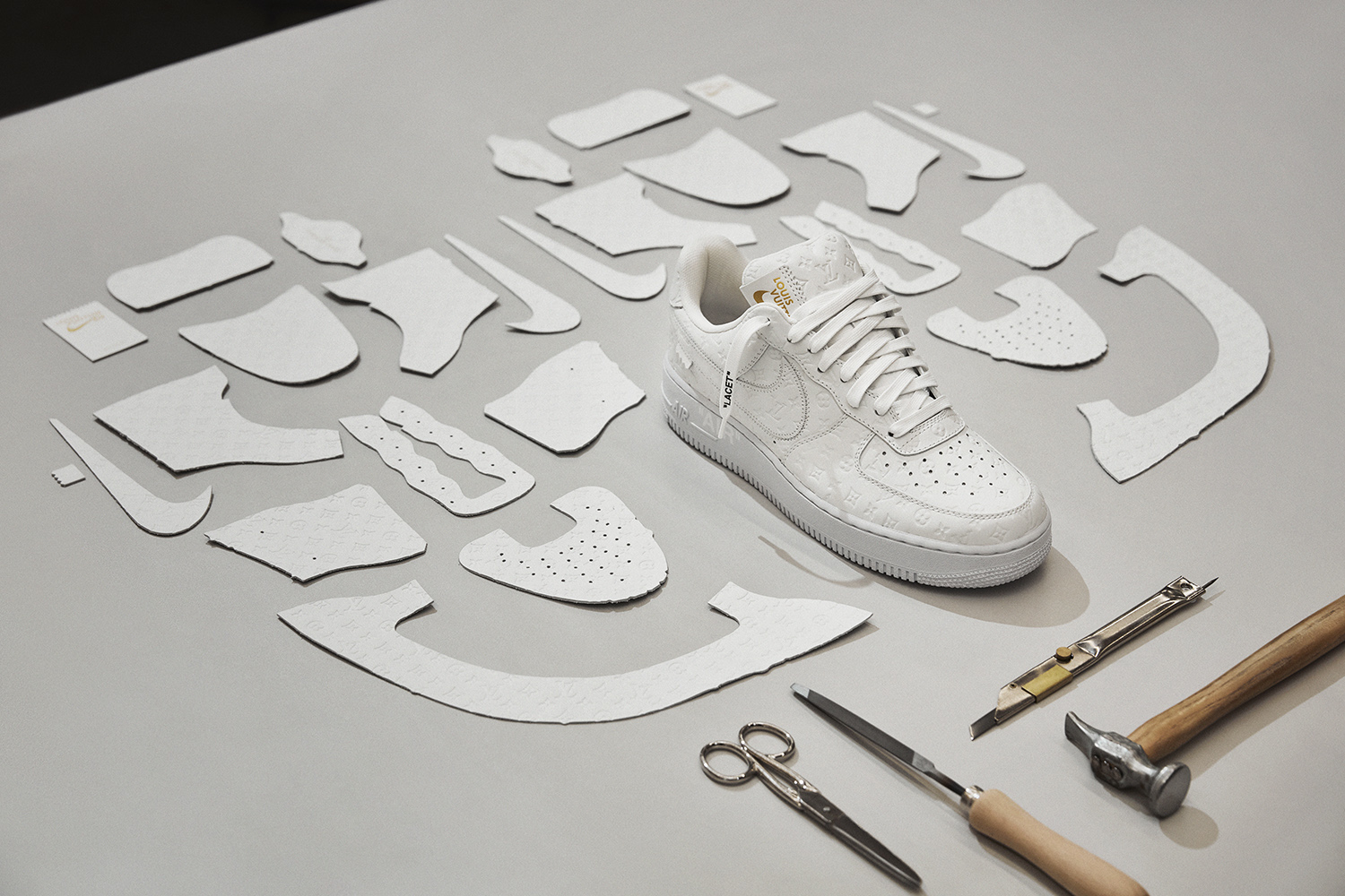New 2022 Louis Vuitton Virgil Abloh Air Force 1 Flash Sneakers