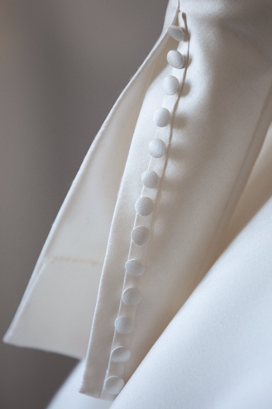 Miranda Kerr reveals Dior wedding dress to Vogue