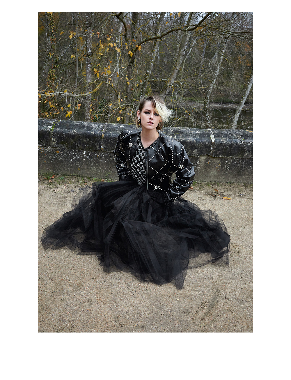 Kristen Stewart in Juergen Teller's Chanel 'Métiers D'Art' Pre-Fall 2021 —  Anne of Carversville