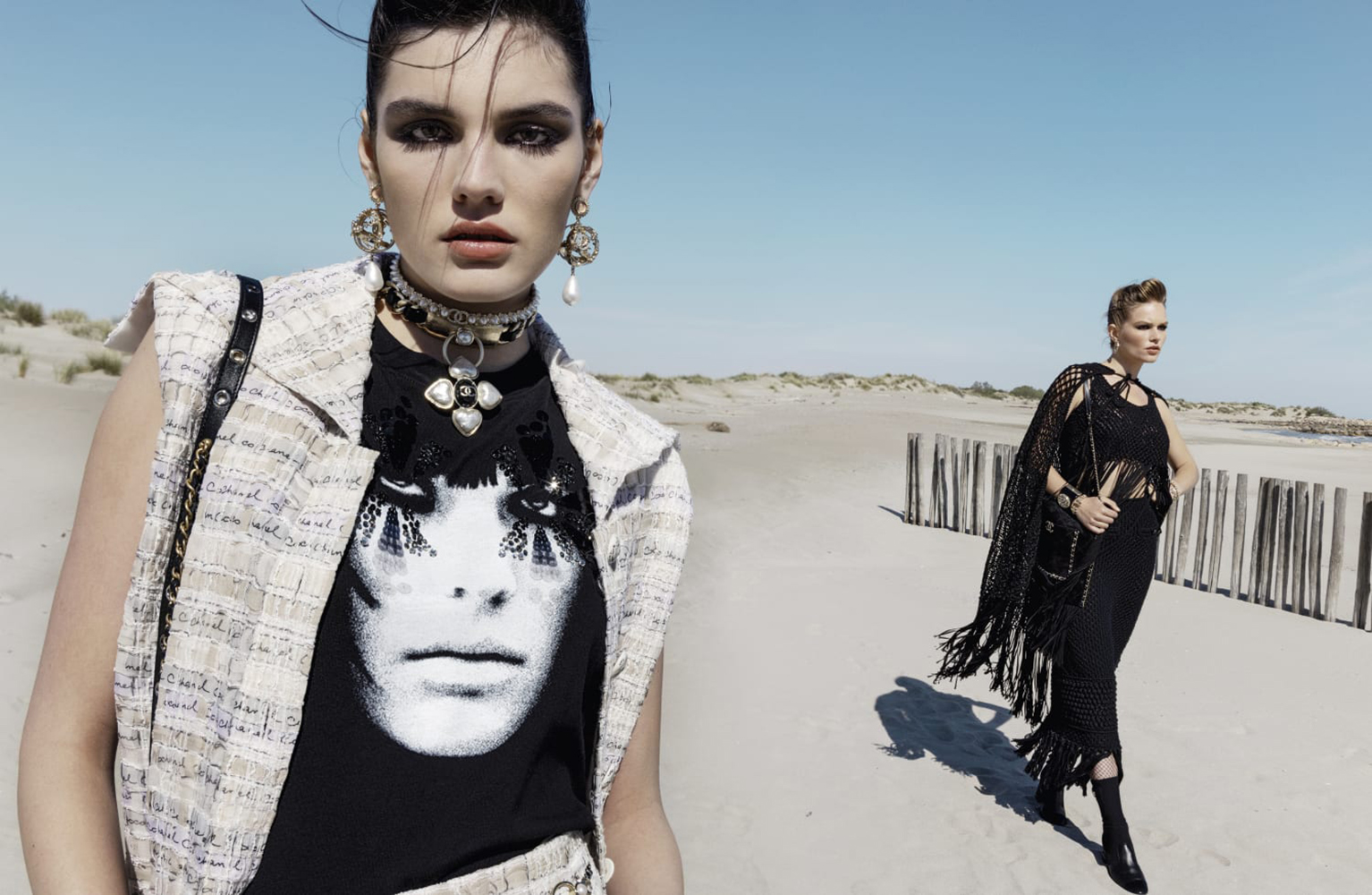 CHANEL Cruise collection Inez & Vinoodh signed the new campaign