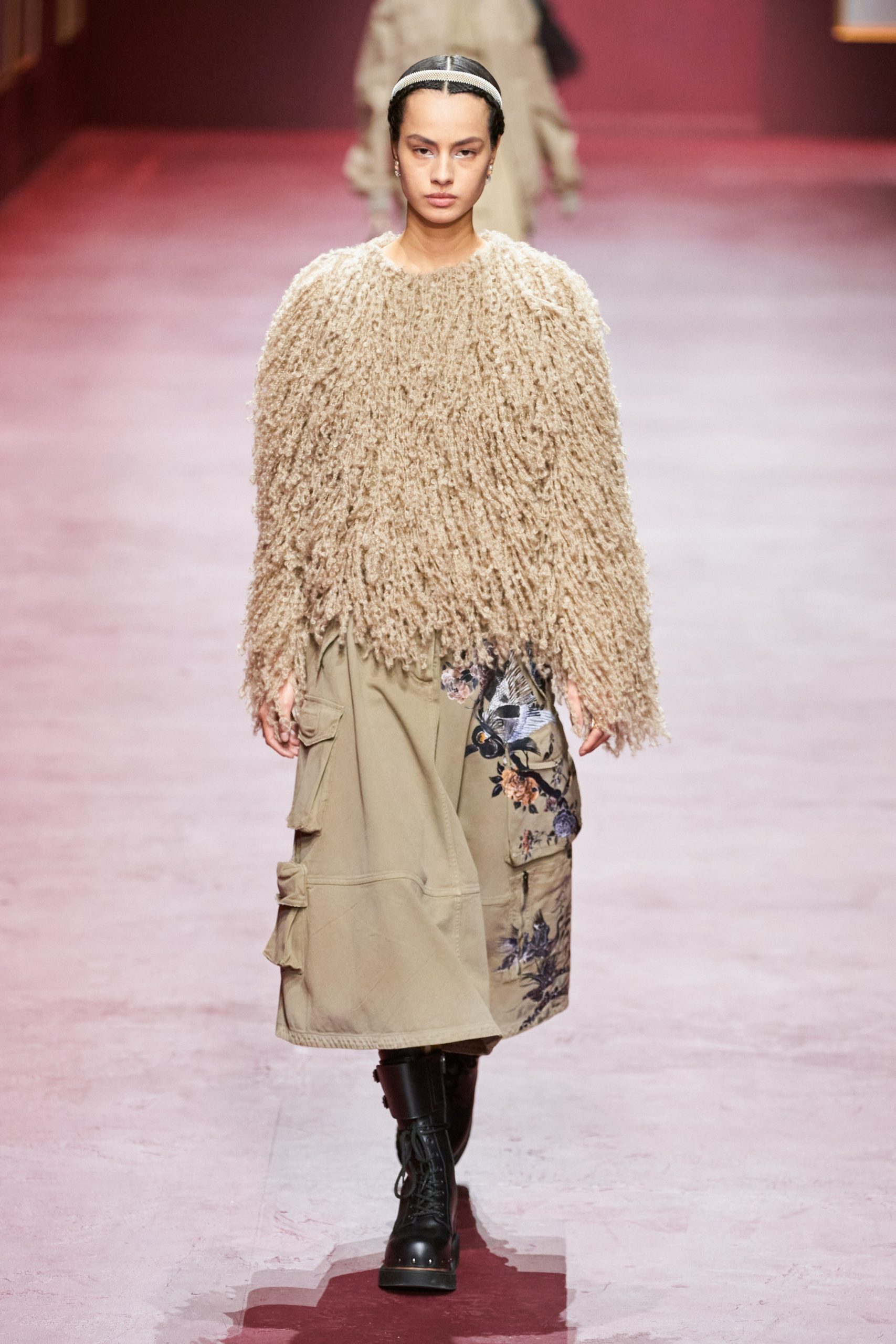 31 Eternally Alluring Catwalk Moments Featuring Chanel's Tweed