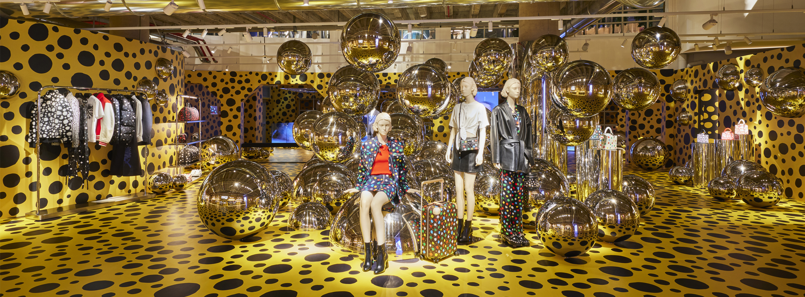 Creating Infinity: The Worlds of Louis Vuitton and Yayoi Kusama – Harbour  City